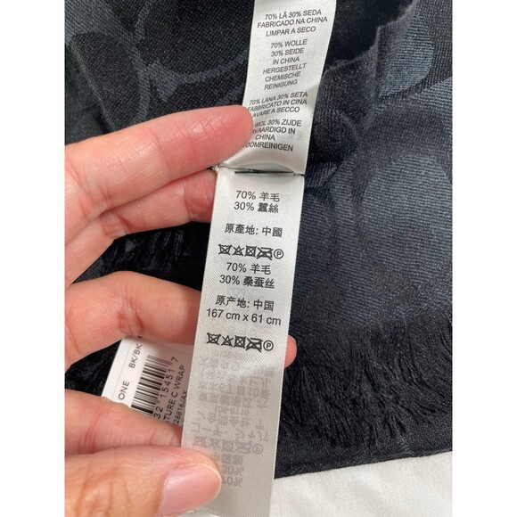 NWT Coach Unisex Black Signature Logo Scarf Wrap 70% Wool 30% Silk - Picture 4 of 5